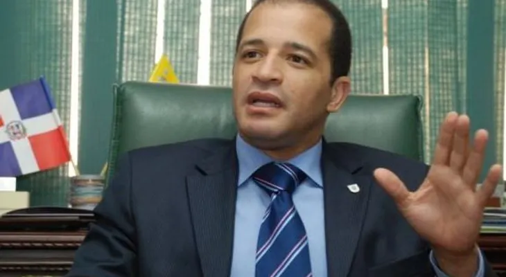 Roberto entrevista viuda del asesino de Juancito, quien ofrece su versión (VIDEO)