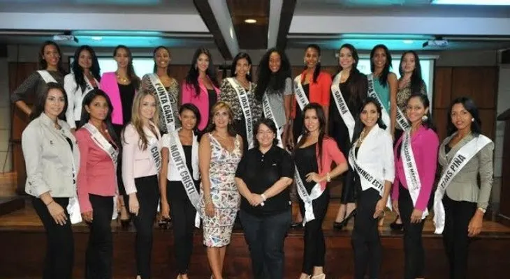 Candidatas Miss Universo reciben capacitación contra violencia de género