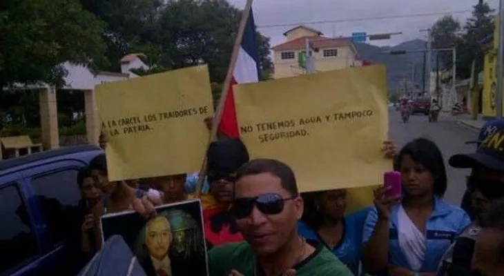 Piden sanción por exaltar militar trujillista