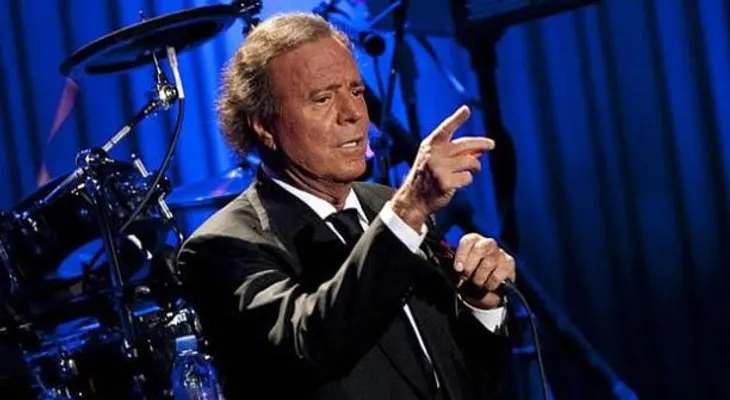 Julio Iglesias, 70 años de un seductor