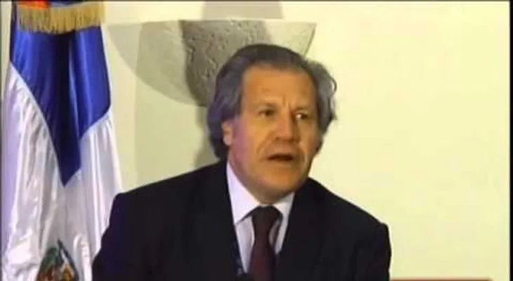 Almagro considera que intimidar a periodistas es poner una mordaza