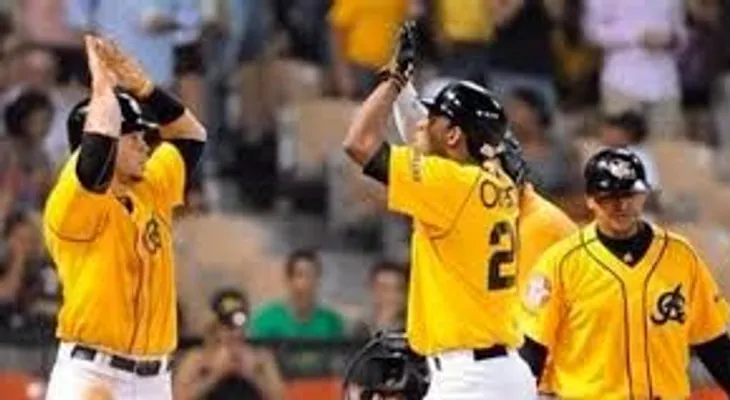Aguilas derrotan 7-1 a las Estrellas; Licey 6-5 al Escogido y los Gigante 2-1 a los Toros 