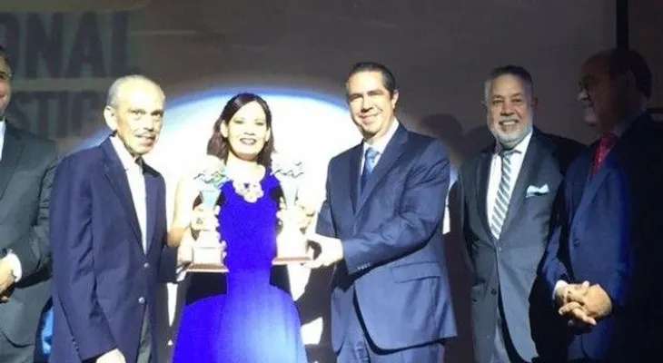 Érika Rodríguez gana "Premio Nacional de Periodismo Turístico Epifanio Lantigua"