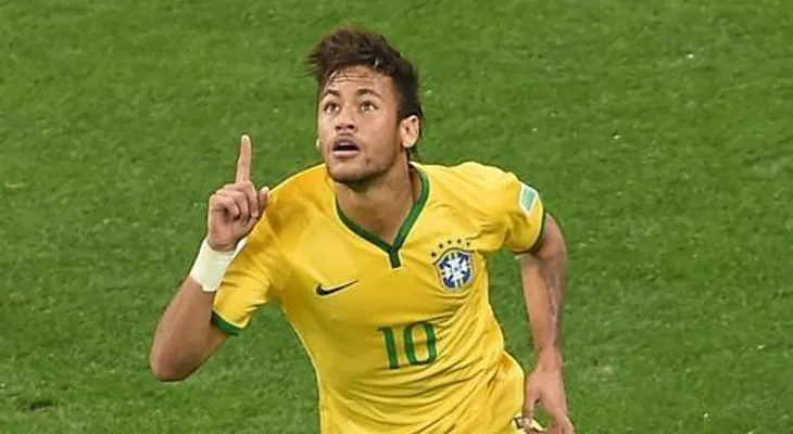 Neymar supera control médico con Barcelona 