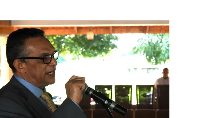 Ministro asegura con retos y desafíos la administración pública avanza
