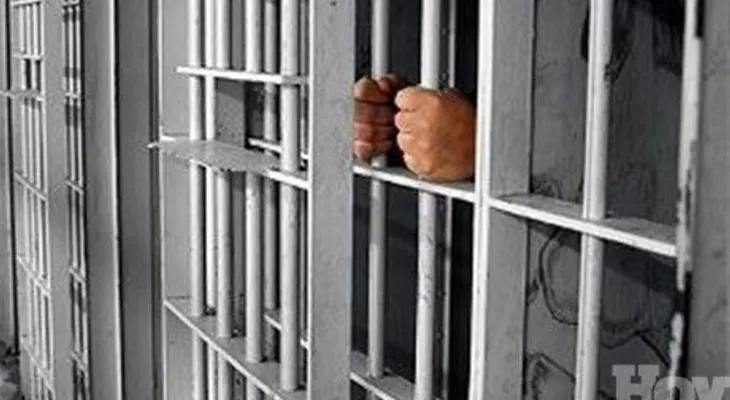 Envían a prisión hombre por violar niño de 8 años 