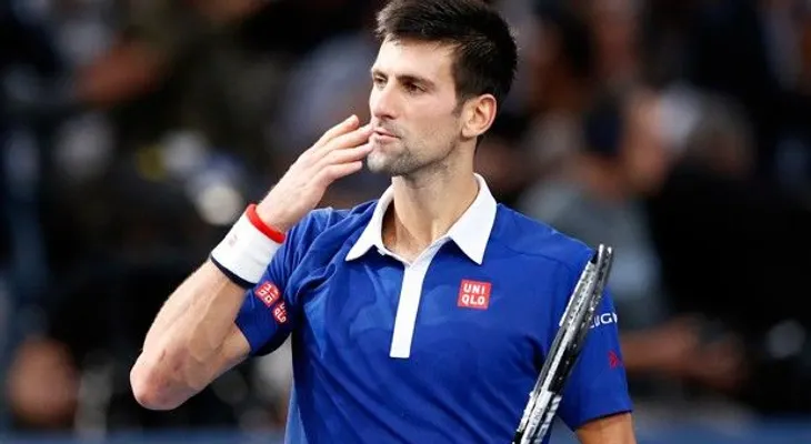 Djokovic y Federer obtienen premios de la ATP
