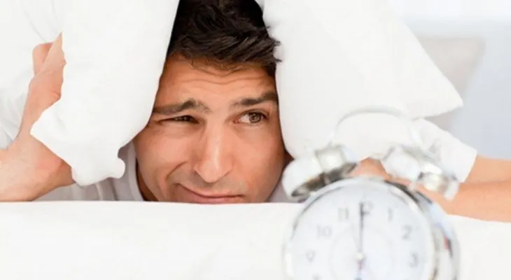 14 cosas que seguramente haces antes de empezar el día