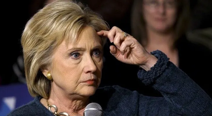 El correo personal de Hillary Clinton contenía 22 emails con información top secret