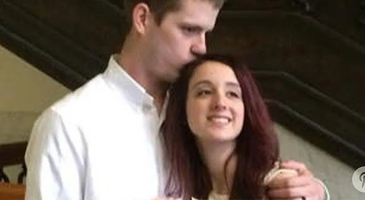 Una pareja de esposo muere justo cuando se disponía a cenar