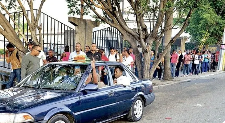 RD: Casi 100 años con un transporte público que arrastra deficiencias