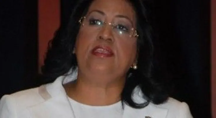 Cristina Lizardo somete contrato de préstamo por 50 millones de dólares