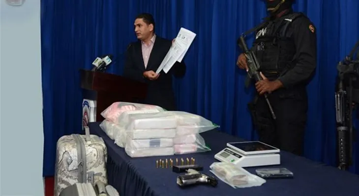 26 paquetes de cocaína decomisado por DNCD y PN