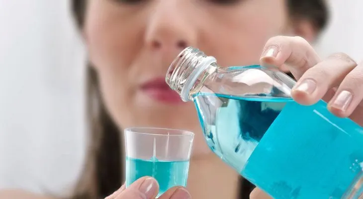 3 súper remedios para quitar el mal olor de las axilas de la ropa
