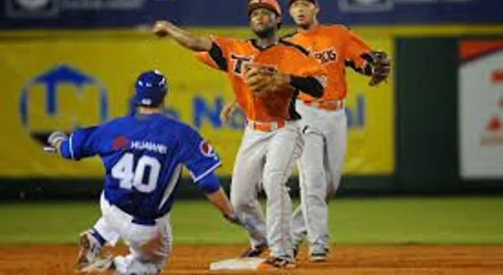 Final: LE 2; EO 1, en SPM; Toros del Este 11; Licey 5; en la capital
