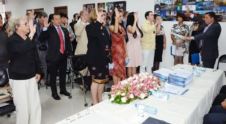 Juramentan como ciudadanos dominicanos a 60 extranjeros
