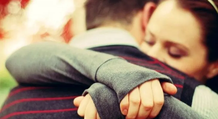 ¿Cómo ayudar a tu pareja a superar una violación?