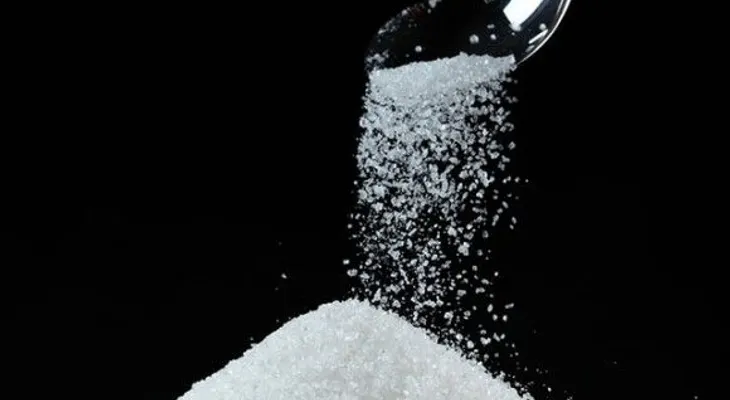 ¿Cómo afecta a tus huesos el exceso de sal?