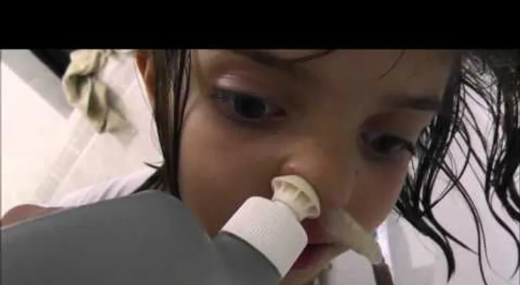 Con este simple truco eliminé la sinusitis de mi hija en un día (VIDEO)