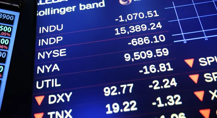 ¿Por qué la economía de Estados Unidos está bien aunque las acciones no lo estén?
