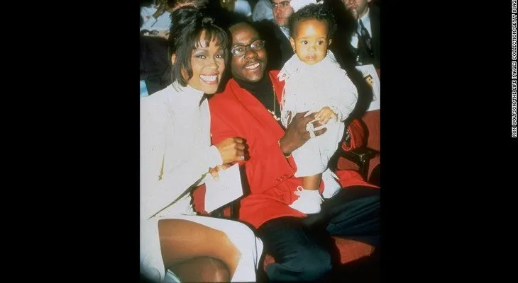 Forense no podrá revelar autopsia de Bobbi Kristina Brown