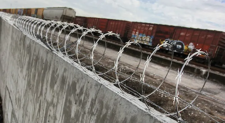 México tiene su propio "muro de la vergüenza" en el Sur