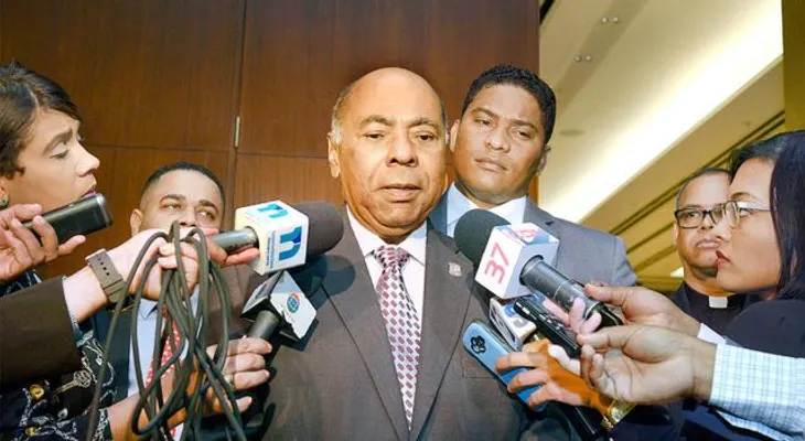 Ray Guevara dice que no está de acuerdo que se modifique la Constitución para reelección