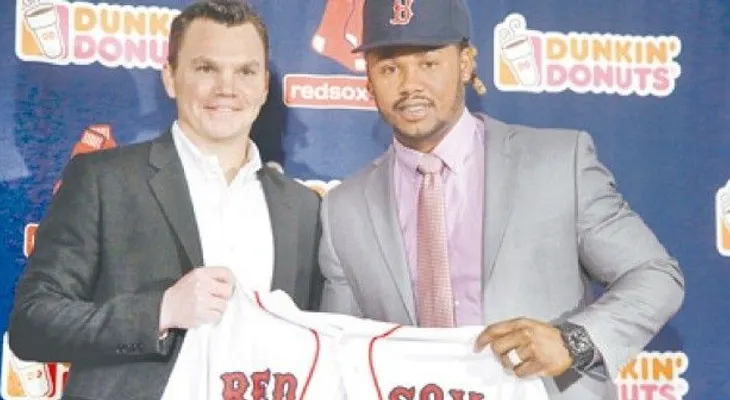 Sandoval, feliz por jugar con David; Hanley va al jardín izquierdo 