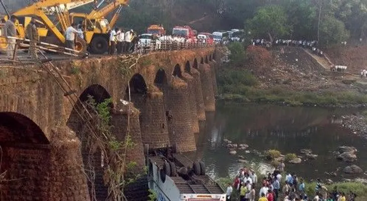 Joven se ahoga al caer a río cuando compartía con amigos