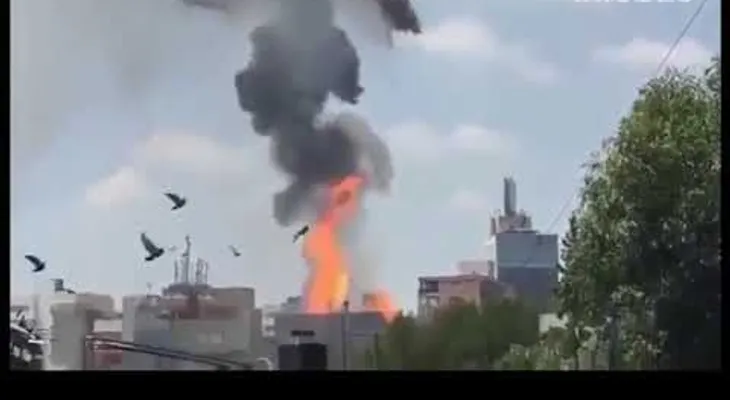 La explosión tras el terremoto en México que recorre el mundo