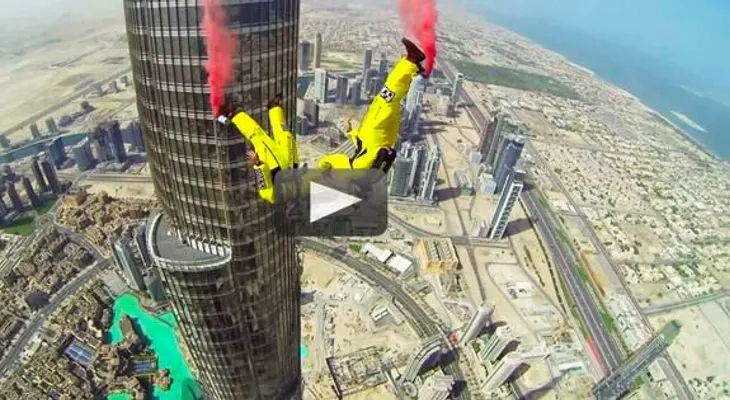 Video: increíble caída libre desde el edificio más alto del mundo