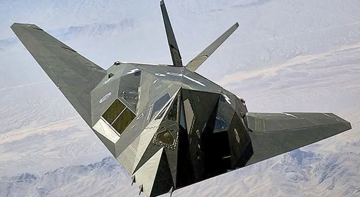 Por qué los radares rusos 'ven' los aviones furtivos invisibles  