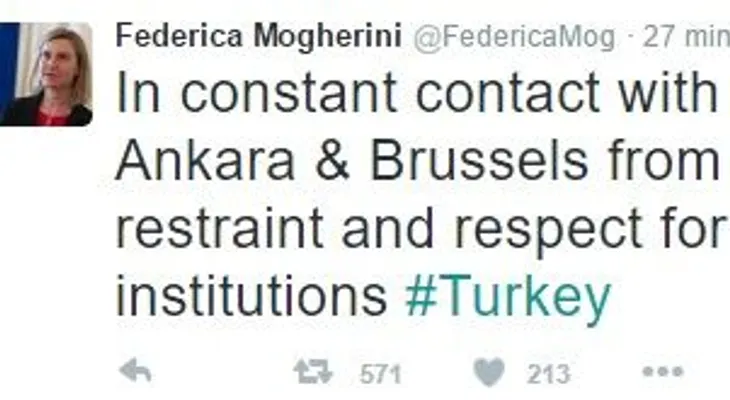La UE pide moderación y respeto a instituciones democráticas en Turquía