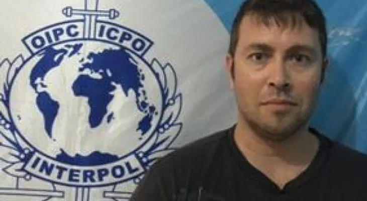 Interpol RD repatria a cuatro españoles y un alemán