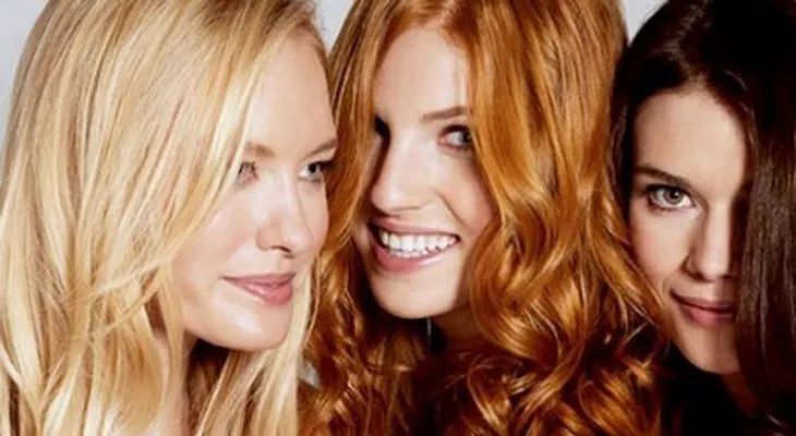 Añade estos ingredientes a tu shampoo para que tu cabello brille más y lo proteja del calor 