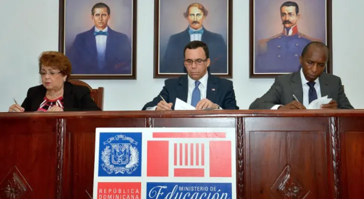 Otorgarán 20 mil becas a estudiantes de educación