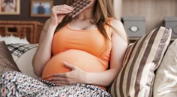Comer chocolate durante el embarazo es bueno para el desarrollo del bebé