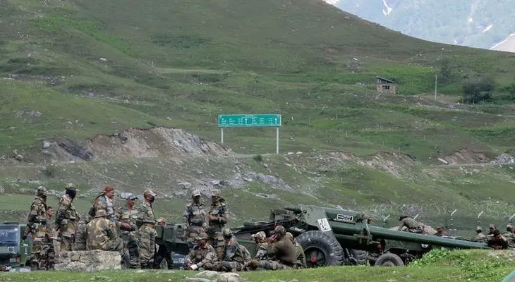 Mueren veinte soldados indios tras un enfrentamiento en la frontera con el ejército chino