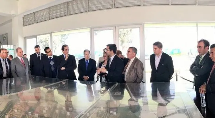 Delegación RD conoce experiencia colombiana alianzas público privadas y transporte