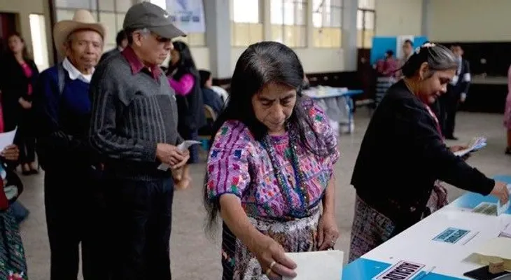 Alta votación en las elecciones de Guatemala