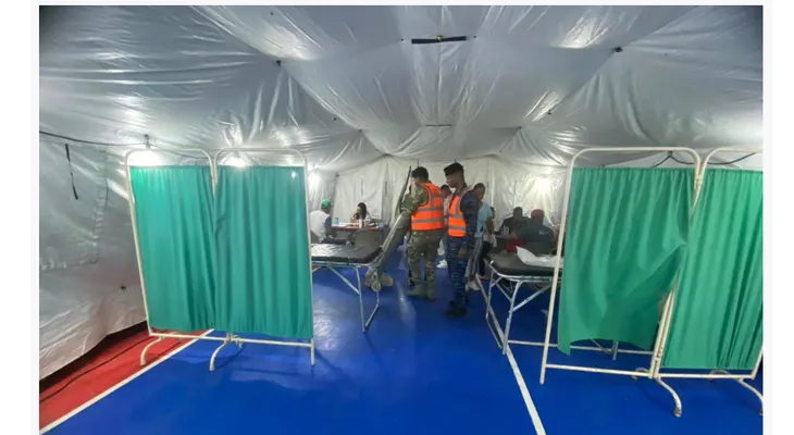 Salud instala hospital móvil por lluvias