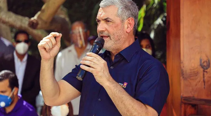Gonzalo afirma que la oposición cree que es "obligado que tiene que ganar"