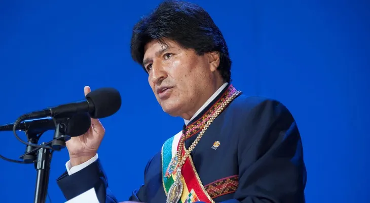 Evo Morales tiene una pequeña "tumoración" en la laringe