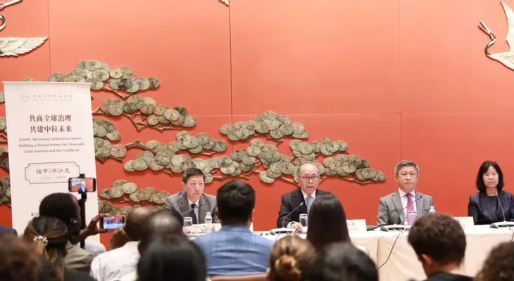 China expresa disposición de elevar a nuevas cotas sus relaciones con República Dominicana