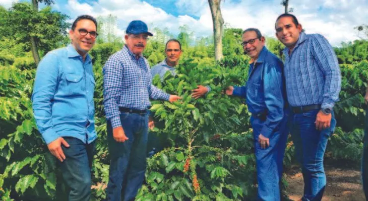 Danilo Medina: El Gobierno trabaja para mejorar plantaciones de café