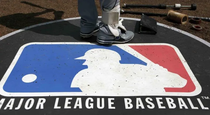 MLB ofrece al Sindicato de Peloteros temporada de 76 partidos y 75 % de salario