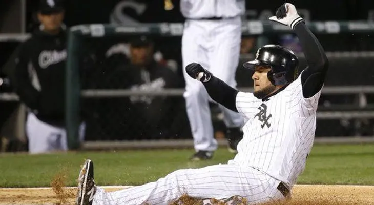 Los Medias Blancas logran su tercer triple play en la temporada
