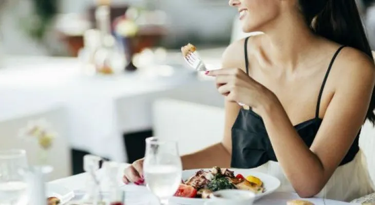 La Dieta que te hace quemar grasa mientras come 