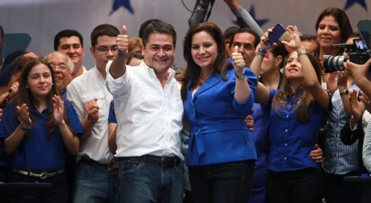 Los dos candidatos favoritos se autoproclaman ganadores comicios de Honduras