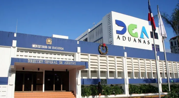 Incautan contrabando 2 millones de cigarrillos en Aeropuerto de Las Américas